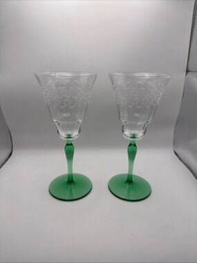 Pair of Vintage Bryce Green Stemmed Water Wine Goblets Etched Loops GLOWS BRIGHT